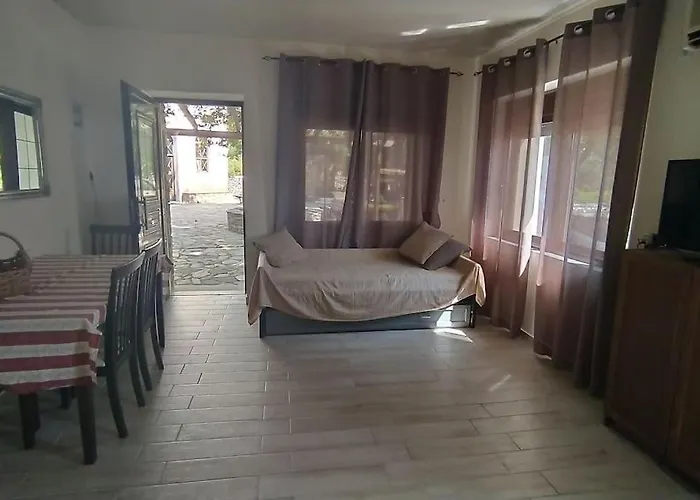 House In Vrakades Village