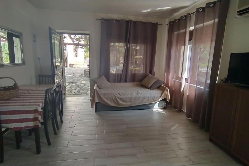 House In Vrakades Village *